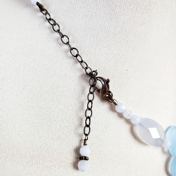 Blue bead sterling necklace - Picture 3 of 5